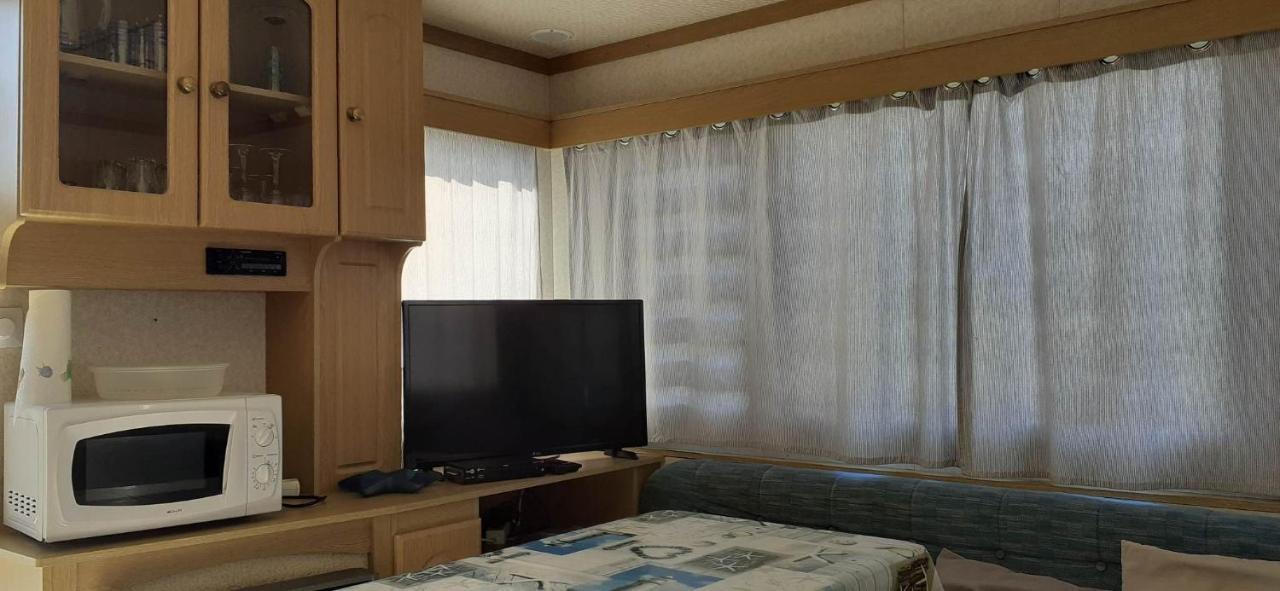 Mobilhome Emplacement 2 Plougrescant Zewnętrze zdjęcie